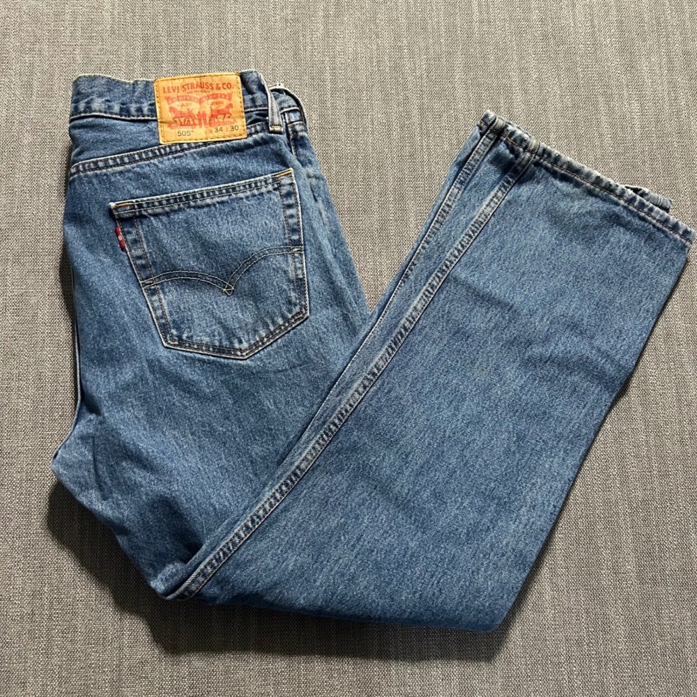 Levis 505 Regular Fit Straight Leg Jeans Mens 34x30 Medium Wash Blue Denim